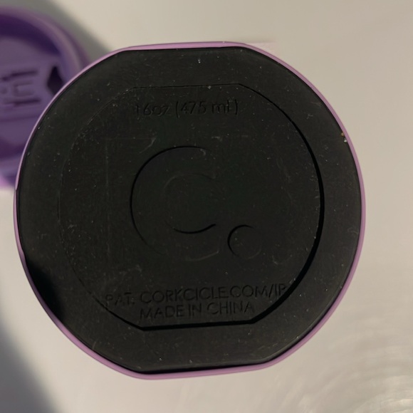 NEW- Corkcicle 16oz triple insulated lavender colored tumbler NWT - Picture 6 of 8